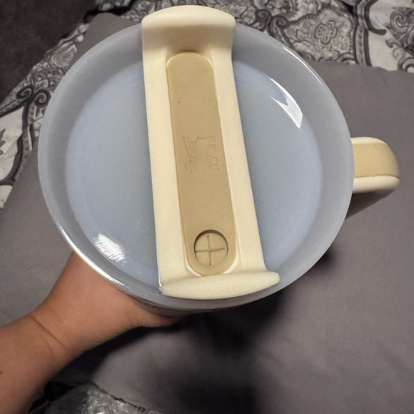 Stanley Cream Tumbler Base (Brand New) - Picture 3 of 3